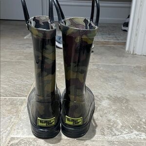 Boys Western Chief Camouflage Light Up Rain Boots